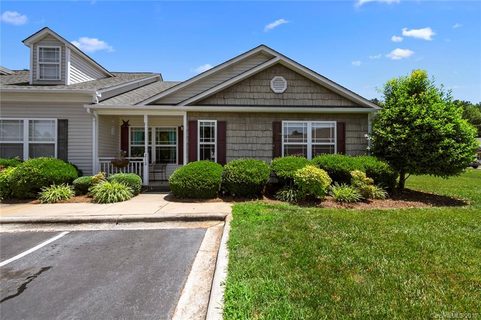 212 Baldwin Court sold townhome in Meadow Creek, Rock Hill, SC