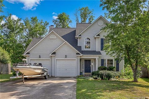 9503 Secretariat Drive sold home in Gaitwood, Charlotte, NC