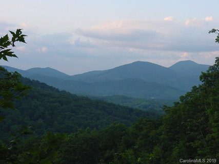 34 Mountain Lookout Drive