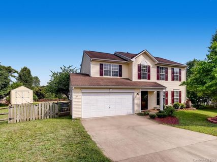 2078 Fossil Lane sold home in Autumn Ridge, Concord, NC