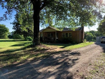 158 Leslie Loop sold home in Royal Oaks, Mooresville, NC