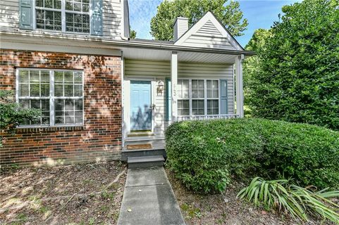 643 Mountainwater Drive sold townhome in Glenwater, Charlotte, NC