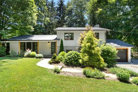 Previously sold for $528,000