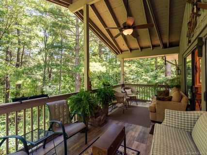3 Cedarbrook Drive sold condo in Cedarbrook, Laurel Park, NC