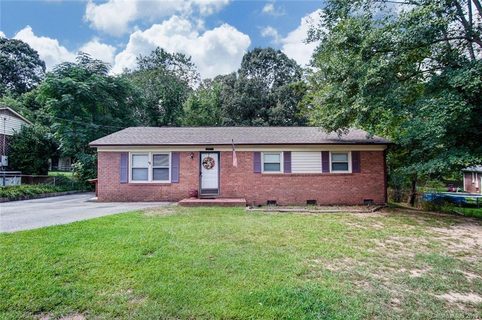 1107 Larkspur Lane