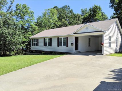 2703 Norfolk Road