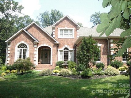 1120 Holland Oaks Drive