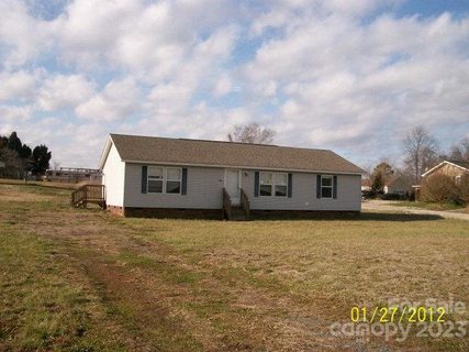 5630 Goodman Drive sold home in GOODMAN LAKE MEADOWS, Salisbury, NC