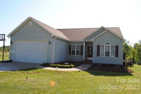 115 Meadow Lake Drive sold home in GOODMAN LAKE MEADOWS, Salisbury, NC
