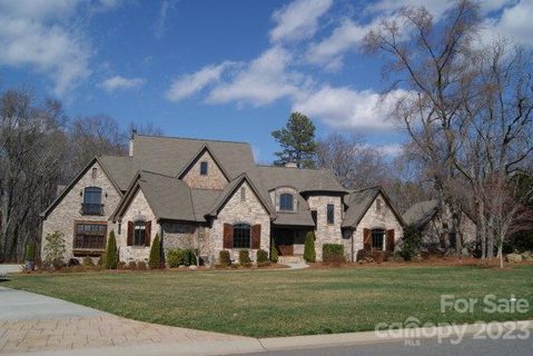 7200 Three Sisters Lane