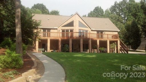 560 Waters Road