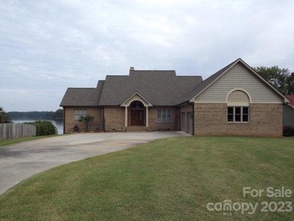 345 Pebble Point Road sold property in PEBBLE POINT, Salisbury, NC