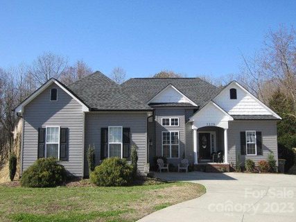 2126 Charles Towne Court