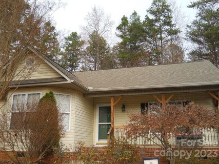 1029 Ashwood Place