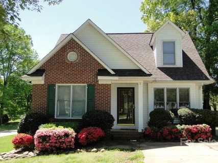 1720 Hampshire Drive