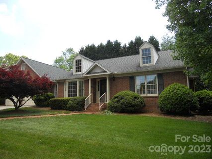 3030 Kern Drive