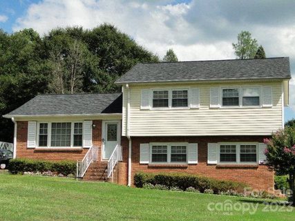 409 Ashbrook Road