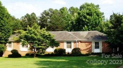703 Candlewick Drive