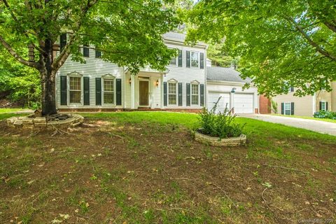 8233 Charles Crawford Drive sold home in Norcroft, Charlotte, NC