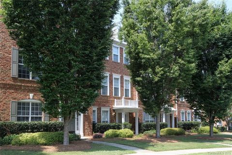 10415 Winslet Drive sold townhome in Charleston Place, Charlotte, NC