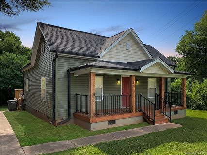 40 Eleventh Street sold home in Cottonwood, Belmont, NC