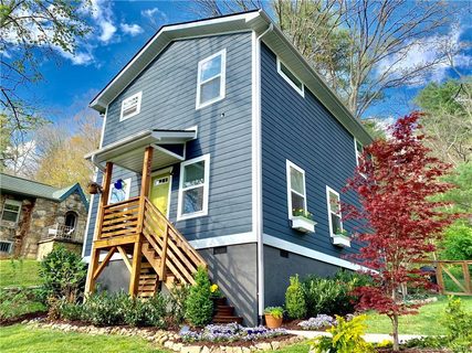 222 Old Home Road sold home in Pine Burr Park, Asheville, NC