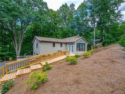 34 Hunters Lane