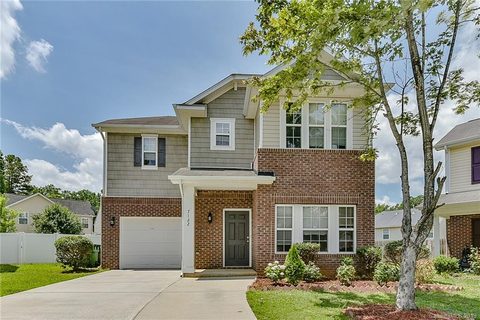 7122 Weakly Court