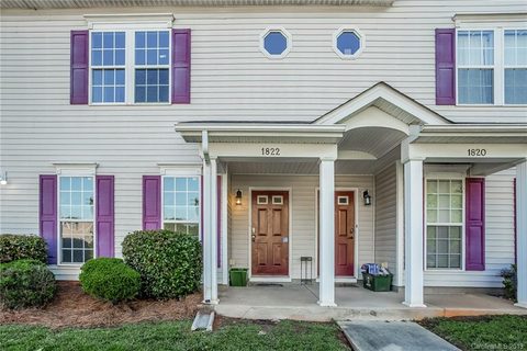 1822 Butterfly Lane