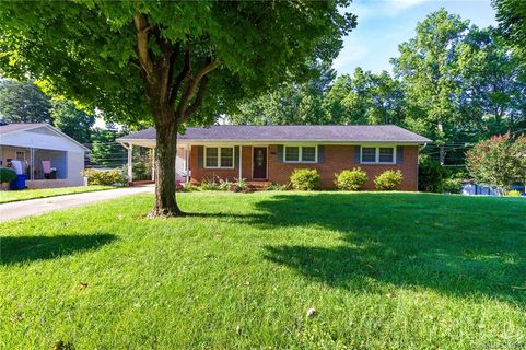 713 Meadowbrook Road