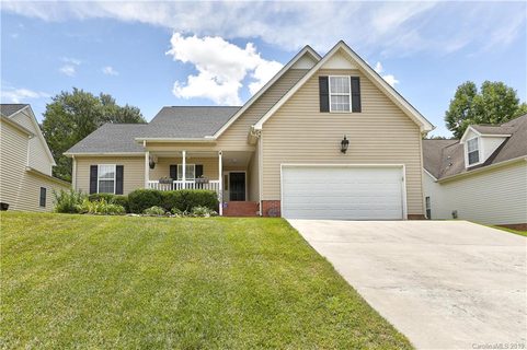 2386 Sweetbriar Lane