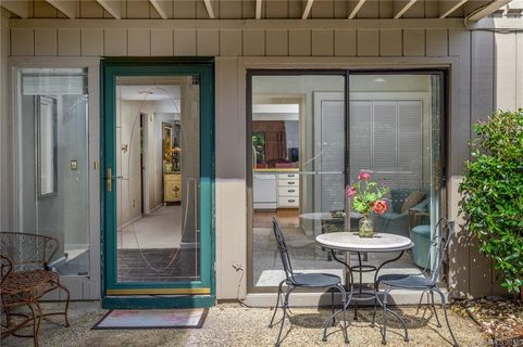 1 Lakemoor Lane sold condo in Lakemoor Village, Laurel Park, NC