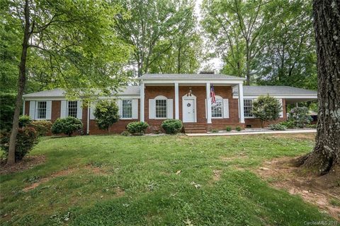 564 Stoneybrook Road