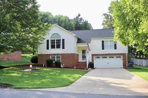 1913 Plaza Drive