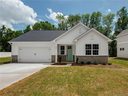 8207 Larkhaven Road sold home in Charlotte, SC