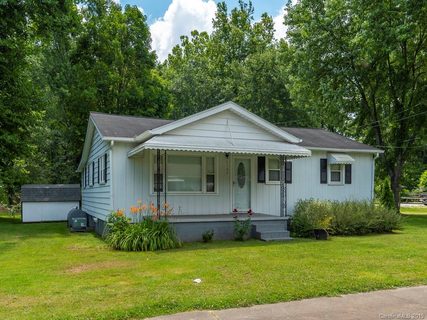1157 Sulphur Springs Road sold home in Bessie Atkins, Waynesville, NC