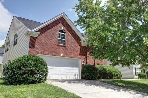 110 Poplar Woods Drive