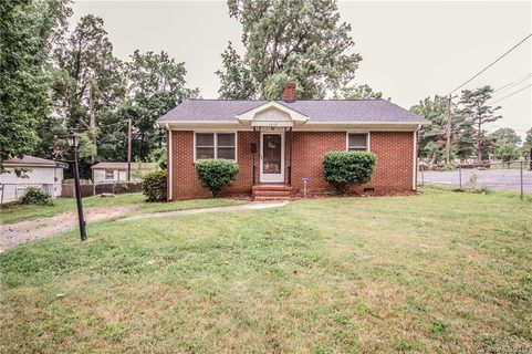 1618 Purser Drive sold home in Eastwood, Charlotte, NC