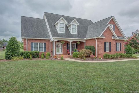 2633 Pamlico Drive