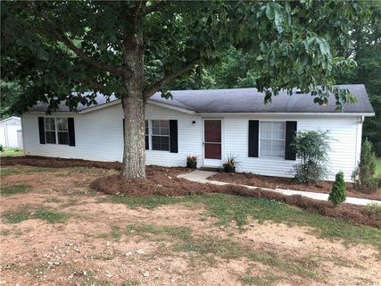 201 Big Tree Drive sold manufactured home in Woodland Acres, Statesville, NC
