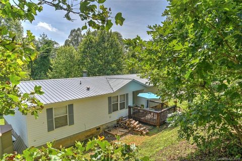 100 Taylor Lane sold manufactured home in Sagewood Forest, Marshall, NC