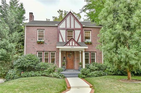 Previously sold for $746,900