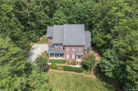 19800 Callaway Hills Lane sold home in Runneymede, Davidson, NC