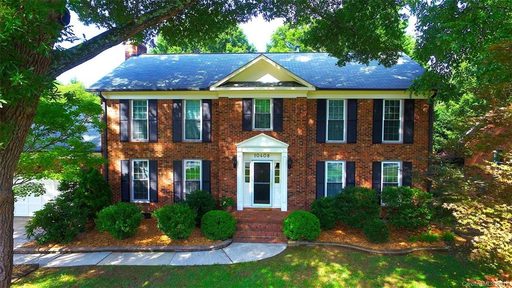10408 Woodview Circle 3