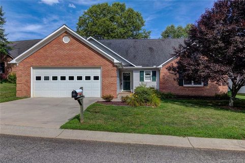 619 Hidden Creek Circle