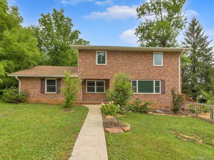 Previously sold for $280,500