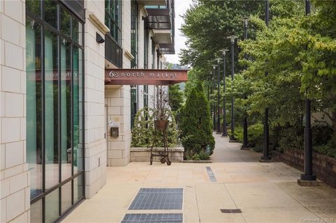 60 N Market Street 411