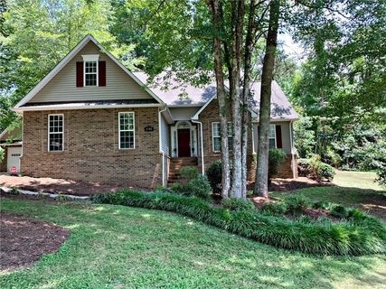 1705 Wellington Avenue sold home in Kensington, Newton, NC