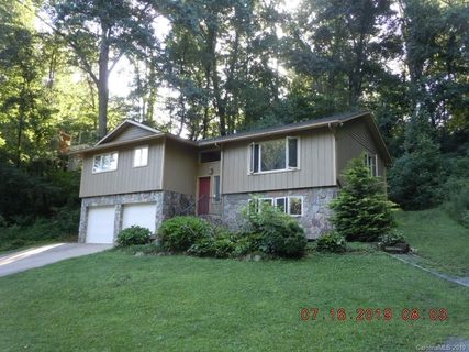 53 Lanes End Drive sold home in Fairway Hills, Waynesville, NC