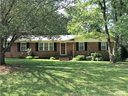 225 Middleton Avenue sold home in Matthews, SC
